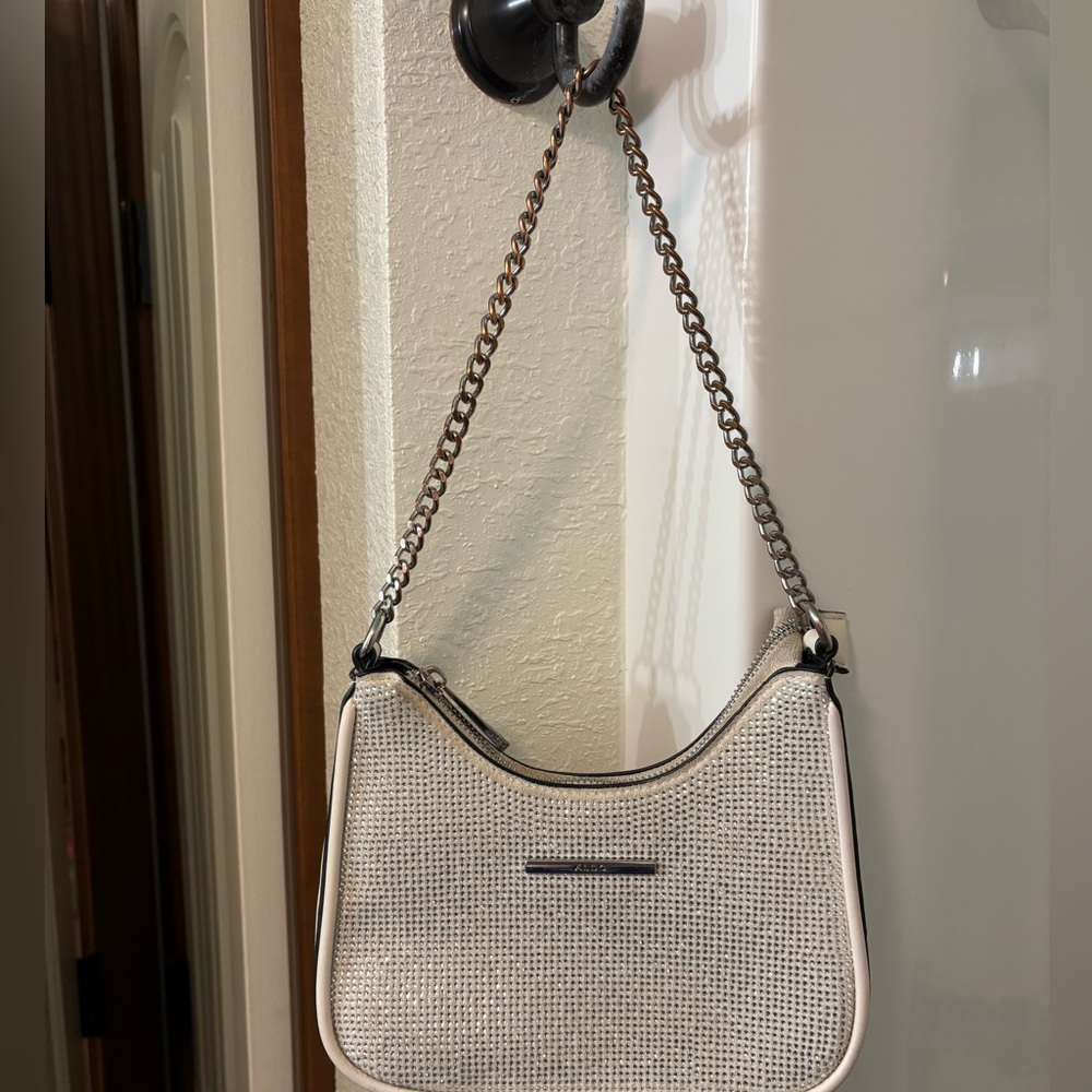 Aldo White Textured Shoulder Bag with Chain Strap